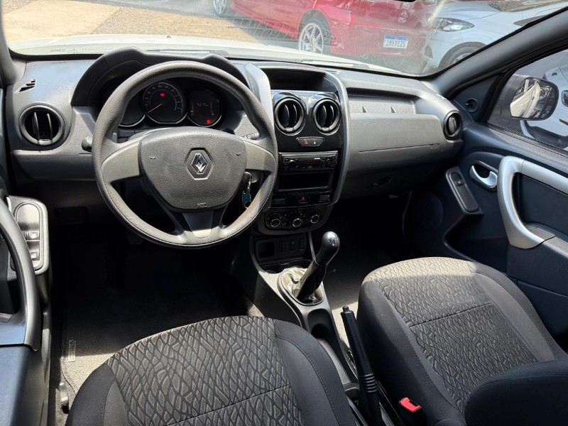 RENAULT DUSTER OROCH EXPRESS 1.6 FLEX 16V MEC. /2020 AR MULTIMARCAS VENÂNCIO AIRES / Carros no Vale