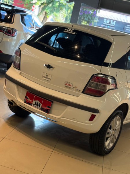 CHEVROLET AGILE LTZ 1.4 MPFI 8V FLEXPOWER 5P 2014/2014 JM AUTOMÓVEIS VENÂNCIO AIRES / Carros no Vale