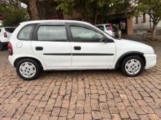 CHEVROLET CORSA HATCH CORSA WIND 1.0 MPFI 4P 2001/2001 COMPLETO VEÍCULOS GUAPORÉ / Carros no Vale