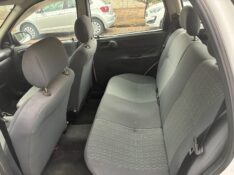 CHEVROLET CORSA HATCH CORSA WIND 1.0 MPFI 4P 2001/2001 COMPLETO VEÍCULOS GUAPORÉ / Carros no Vale