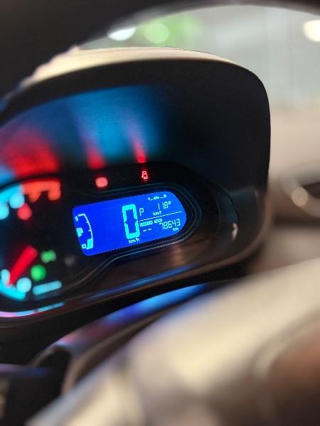 CHEVROLET ONIX 1.4 LTZ AUT. 2017/2017 MALAGGI VEÍCULOS ENCANTADO / Carros no Vale CHEVROLET ONIX 1.4 LTZ AUT. 2017/2017 MALAGGI VEÍCULOS ENCANTADO / Carros no Vale