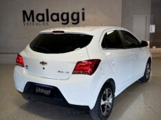 CHEVROLET ONIX 1.4 LTZ AUT. 2017/2017 MALAGGI VEÍCULOS ENCANTADO / Carros no Vale