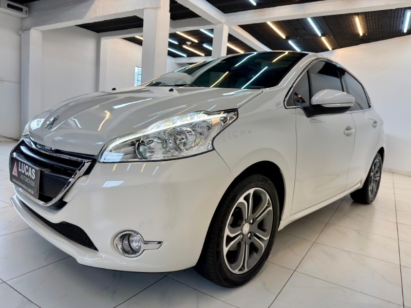 PEUGEOT 208 1.6 16V GRIFFE 2015/2015 LUCAS AUTOMÓVEIS BOM RETIRO DO SUL / Carros no Vale