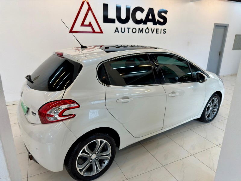 PEUGEOT 208 1.6 16V GRIFFE 2015/2015 LUCAS AUTOMÓVEIS BOM RETIRO DO SUL / Carros no Vale