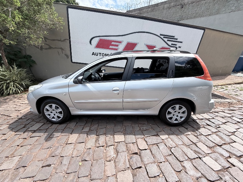 PEUGEOT 207 SW XR 1.4 8V (FLEX) 2013/2013 ELY AUTOMÓVEIS LAJEADO / Carros no Vale