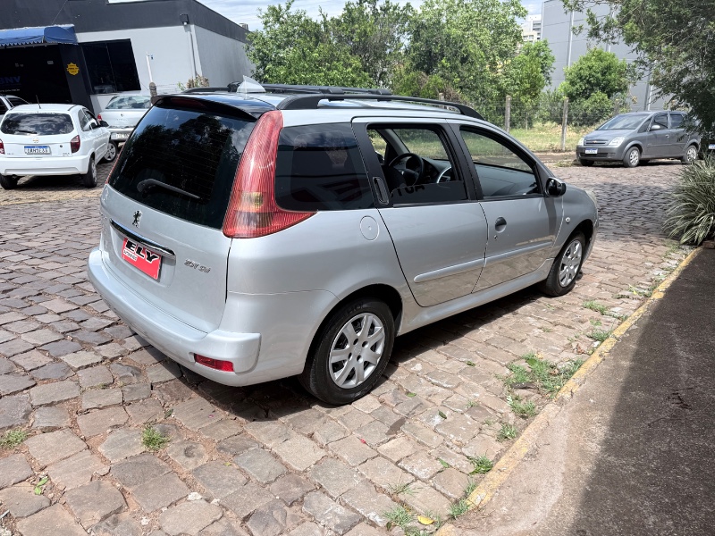 PEUGEOT 207 SW XR 1.4 8V (FLEX) 2013/2013 ELY AUTOMÓVEIS LAJEADO / Carros no Vale