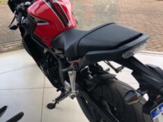 HONDA MOTOS CB 650R 2019/2019 JASER MOTOS LAJEADO / Carros no Vale