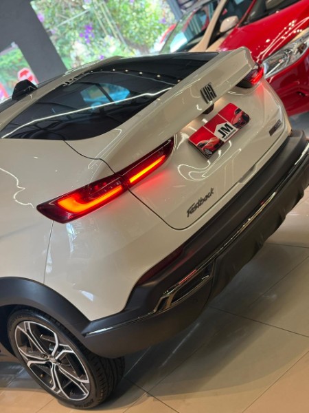 FIAT FASTBACK 1.3 LIMITED EDITION 270 TURBO 2023/2023 JM AUTOMÓVEIS VENÂNCIO AIRES / Carros no Vale FIAT FASTBACK 1.3 LIMITED EDITION 270 TURBO 2023/2023 JM AUTOMÓVEIS VENÂNCIO AIRES / Carros no Vale