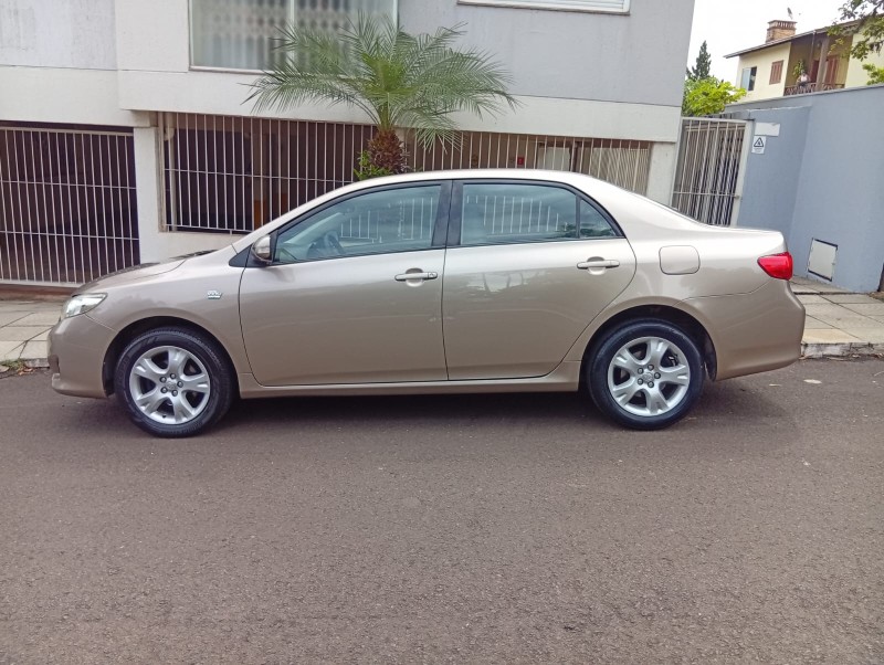TOYOTA COROLLA XEI 2.0 FLEX 2010/2011 ALTERNATIVA VEÍCULOS LAJEADO / Carros no Vale