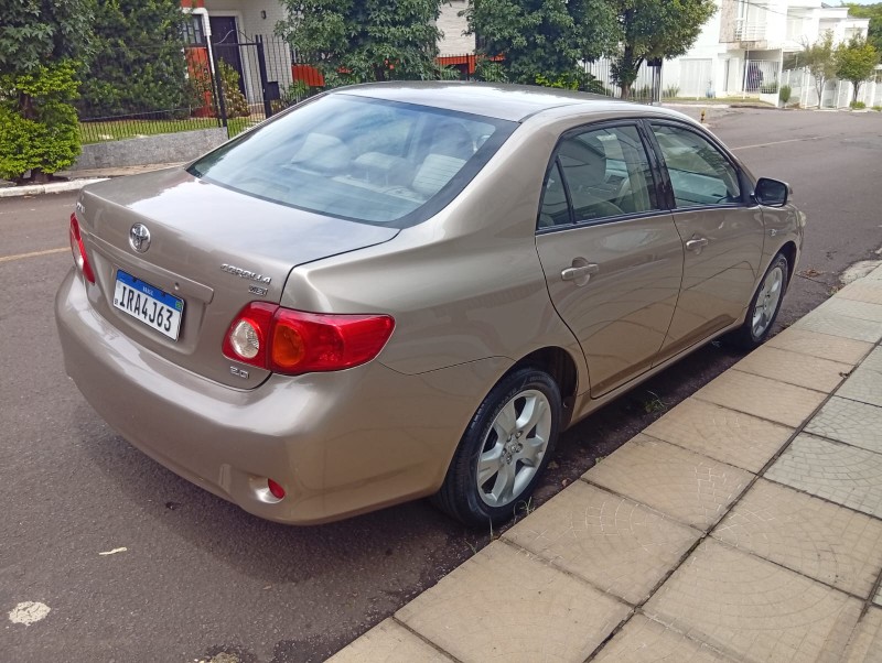 TOYOTA COROLLA XEI 2.0 FLEX 2010/2011 ALTERNATIVA VEÍCULOS LAJEADO / Carros no Vale
