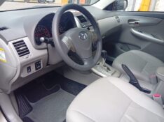 TOYOTA COROLLA XEI 2.0 FLEX 2010/2011 ALTERNATIVA VEÍCULOS LAJEADO / Carros no Vale