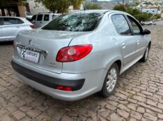 PEUGEOT 207 SEDAN 207 PASSION XR SPORT 1.4 8V (FLEX) 2011/2011 COMPLETO VEÍCULOS GUAPORÉ / Carros no Vale