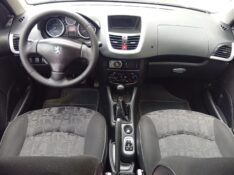 PEUGEOT 207PASSION XR 1.4 2010/2011 ALTERNATIVA VEÍCULOS LAJEADO / Carros no Vale