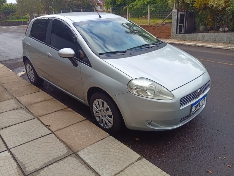 FIAT PUNTO ELX 1.4 2008/2008 ALTERNATIVA VEÍCULOS LAJEADO / Carros no Vale