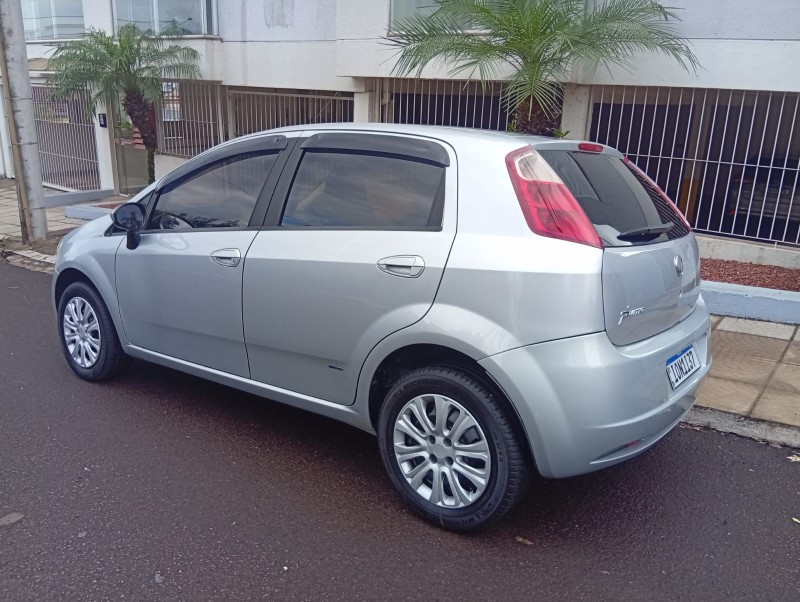 FIAT PUNTO ELX 1.4 2008/2008 ALTERNATIVA VEÍCULOS LAJEADO / Carros no Vale