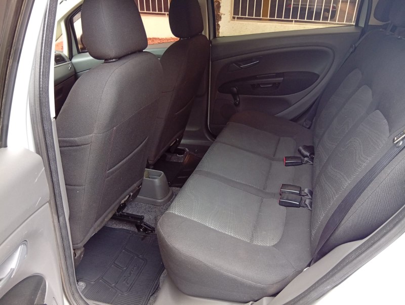 FIAT PUNTO ELX 1.4 2008/2008 ALTERNATIVA VEÍCULOS LAJEADO / Carros no Vale