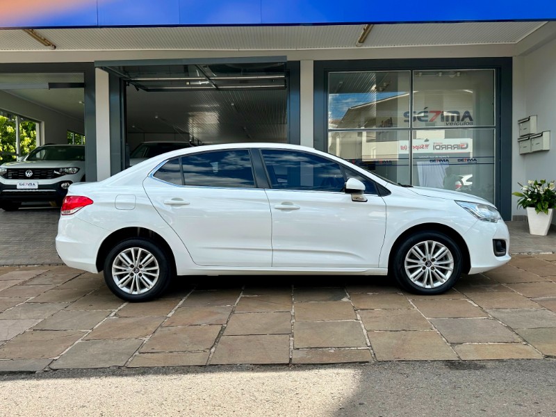 CITROEN C4 LOUNGE ORIGINE 1.6 THP FLEX 2017/2018 SÉTIMA VEÍCULOS GUAPORÉ / Carros no Vale