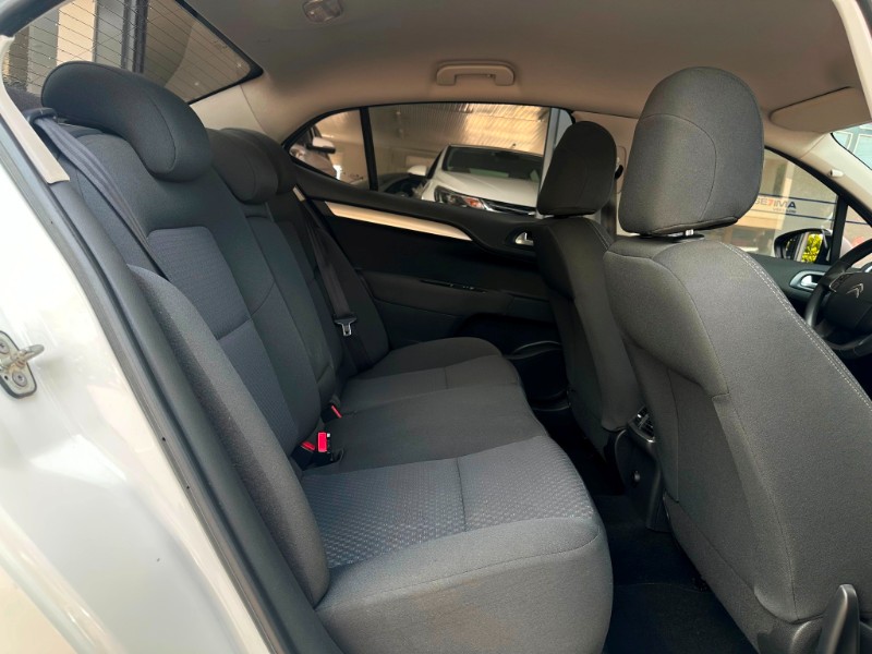 CITROEN C4 LOUNGE ORIGINE 1.6 THP FLEX 2017/2018 SÉTIMA VEÍCULOS GUAPORÉ / Carros no Vale