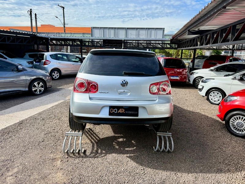 VOLKSWAGEN GOLF SPORTLINE 1.6 MI TOTAL FLEX 8V 4P /2008 AR MULTIMARCAS VENÂNCIO AIRES / Carros no Vale
