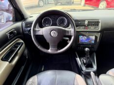 VOLKSWAGEN GOLF SPORTLINE 1.6 MI TOTAL FLEX 8V 4P /2008 AR MULTIMARCAS VENÂNCIO AIRES / Carros no Vale