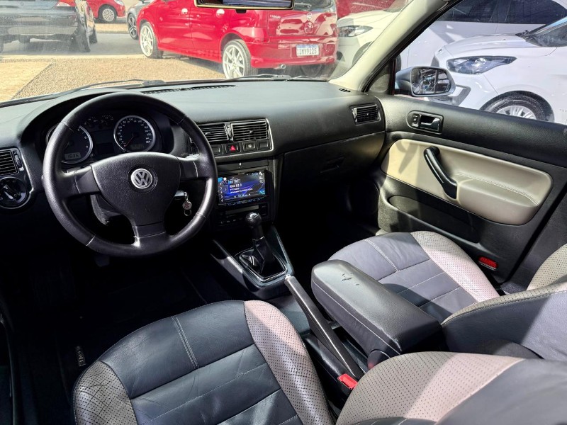 VOLKSWAGEN GOLF SPORTLINE 1.6 MI TOTAL FLEX 8V 4P /2008 AR MULTIMARCAS VENÂNCIO AIRES / Carros no Vale