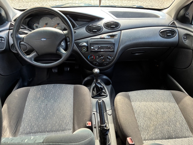 FORD FOCUS 1.6 FLEX HA 2007/2007 COMPLETO VEÍCULOS GUAPORÉ / Carros no Vale