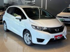 HONDA FIT 1.5 LX 16V 2015/2015 JM AUTOMÓVEIS VENÂNCIO AIRES / Carros no Vale