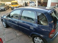 CHEVROLET CORSA SUPER 1.0 MPFI 16V 2000/2000 SCHAEFER AUTOMÓVEIS TEUTÔNIA / Carros no Vale