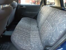 CHEVROLET CORSA SUPER 1.0 MPFI 16V 2000/2000 SCHAEFER AUTOMÓVEIS TEUTÔNIA / Carros no Vale