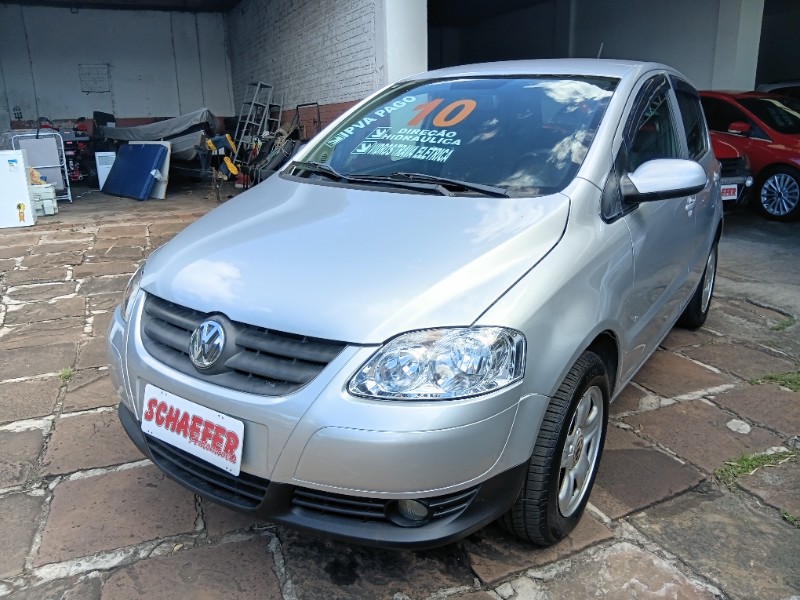 VOLKSWAGEN FOX 1.0 MI TREND 8V 2010/2010 SCHAEFER AUTOMÓVEIS TEUTÔNIA / Carros no Vale