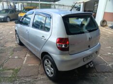 VOLKSWAGEN FOX 1.0 MI TREND 8V 2010/2010 SCHAEFER AUTOMÓVEIS TEUTÔNIA / Carros no Vale