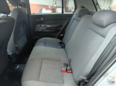 VOLKSWAGEN FOX 1.0 MI TREND 8V 2010/2010 SCHAEFER AUTOMÓVEIS TEUTÔNIA / Carros no Vale