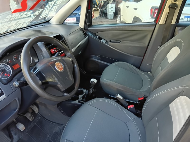 FIAT IDEA 1.6 ESSENCE 16V 2012/2012 SCHAEFER AUTOMÓVEIS TEUTÔNIA / Carros no Vale