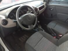 RENAULT SANDERO 1.0 EXPRESSION 16V 2009/2009 SCHAEFER AUTOMÓVEIS TEUTÔNIA / Carros no Vale