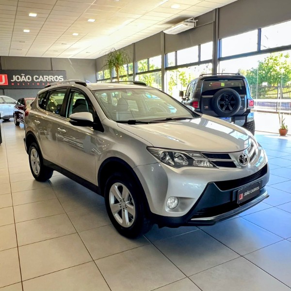 TOYOTA RAV4 2.0 4X4 16V 2014/2014 JOÃO CARROS MULTIMARCAS GUAPORÉ / Carros no Vale TOYOTA RAV4 2.0 4X4 16V 2014/2014 JOÃO CARROS MULTIMARCAS GUAPORÉ / Carros no Vale