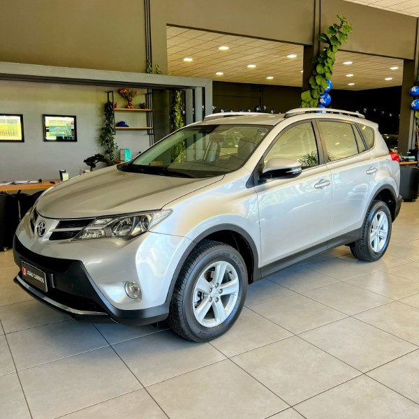 TOYOTA RAV4 2.0 4X4 16V 2014/2014 JOÃO CARROS MULTIMARCAS GUAPORÉ / Carros no Vale TOYOTA RAV4 2.0 4X4 16V 2014/2014 JOÃO CARROS MULTIMARCAS GUAPORÉ / Carros no Vale