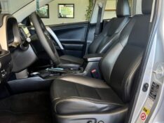 TOYOTA RAV4 2.0 4X4 16V 2014/2014 JOÃO CARROS MULTIMARCAS GUAPORÉ / Carros no Vale