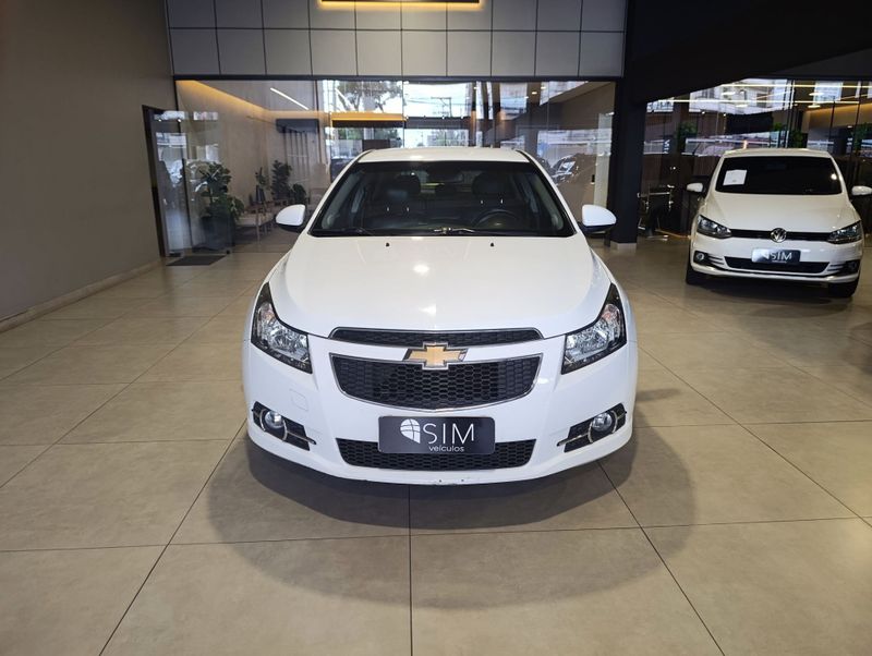 Chevrolet Cruze 1.8 Lt 16v 2014/2014 SIM VEÍCULOS PORTO ALEGRE / Carros no Vale