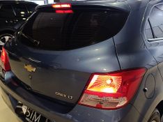 Chevrolet Onix 1.0 Lt 8v 2014/2015 SIM VEÍCULOS PORTO ALEGRE / Carros no Vale