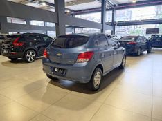 Chevrolet Onix 1.0 Lt 8v 2014/2015 SIM VEÍCULOS PORTO ALEGRE / Carros no Vale