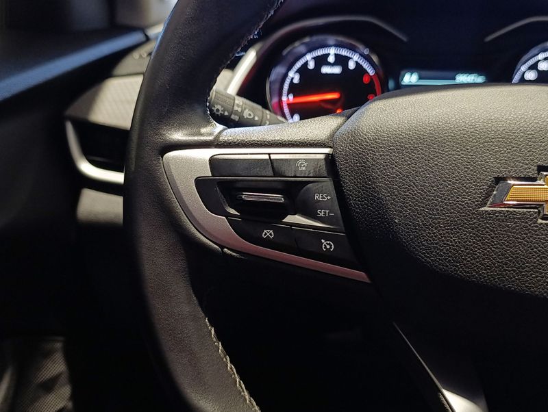 Chevrolet Onix 1.0tat Pr2 2022/2022 SIM VEÍCULOS PORTO ALEGRE / Carros no Vale