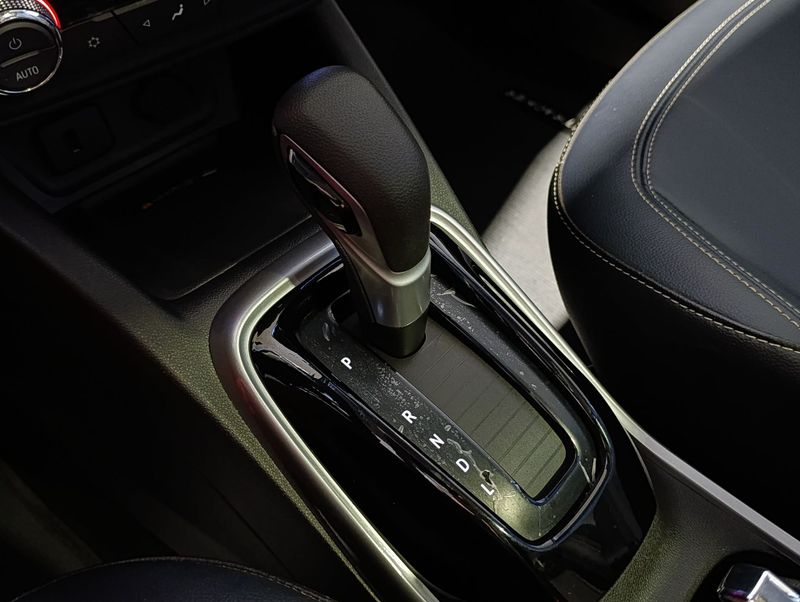 Chevrolet Tracker Premier 1.2 Turbo 12v 2022/2022 SIM VEÍCULOS PORTO ALEGRE / Carros no Vale