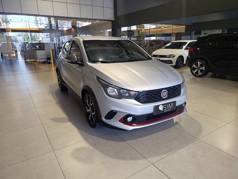 Fiat Argo Hgt 1.8 16v 2017/2018 SIM VEÍCULOS PORTO ALEGRE / Carros no Vale