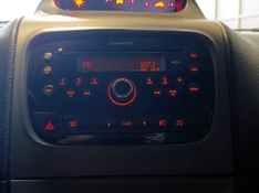 Fiat Idea Adventure 1.8 2015/2016 SIM VEÍCULOS PORTO ALEGRE / Carros no Vale