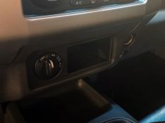 Nissan Frontier S 4×4 2015/2016 SIM VEÍCULOS PORTO ALEGRE / Carros no Vale