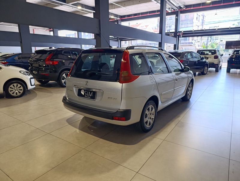 Peugeot 207 Sw Xr 1.4 8v 2010/2011 SIM VEÍCULOS PORTO ALEGRE / Carros no Vale