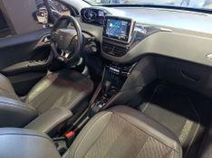 Peugeot 208 Urbantech 1.6 2017/2018 SIM VEÍCULOS PORTO ALEGRE / Carros no Vale