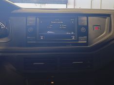 Volkswagen Polo Track 1.0 12v 2023/2024 SIM VEÍCULOS PORTO ALEGRE / Carros no Vale