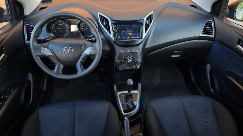 Hyundai HB20S C.Style/C.Plus1.6 16V 2013/2014 AUTO NÍVEL VEÍCULOS SANTA CRUZ DO SUL / Carros no Vale Hyundai HB20S C.Style/C.Plus1.6 16V 2013/2014 AUTO NÍVEL VEÍCULOS SANTA CRUZ DO SUL / Carros no Vale