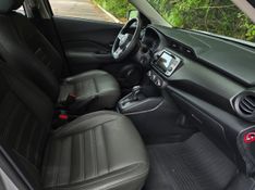 Nissan KICKS Sense 1.6 16V 2021/2022 AUTO NÍVEL VEÍCULOS SANTA CRUZ DO SUL / Carros no Vale